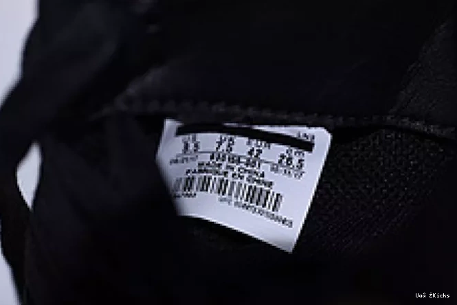 retro 4 Vibrant kaws 2906 930155- black Air Nike Jordan 540 0619